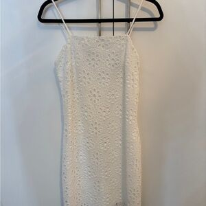 Suzy Shier White Floral Dress